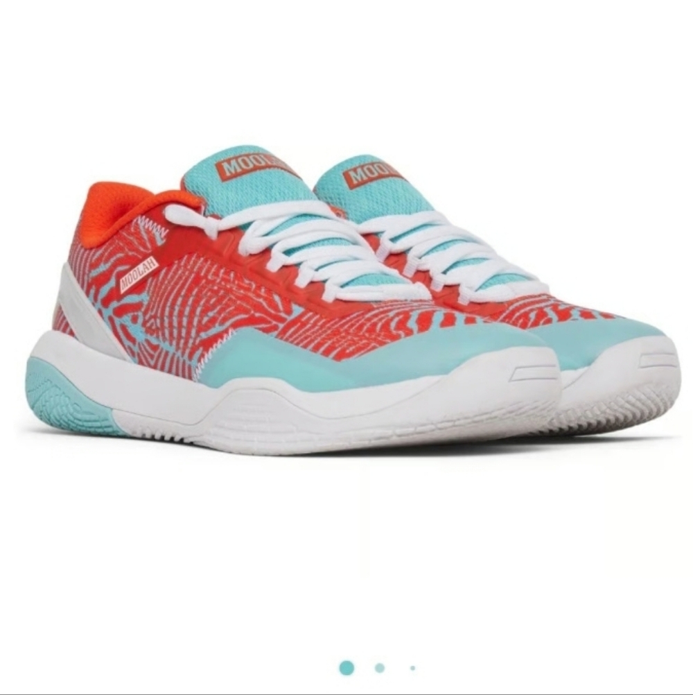 Moolah Neovolt Low Women's Basketball Sneakers 6.5